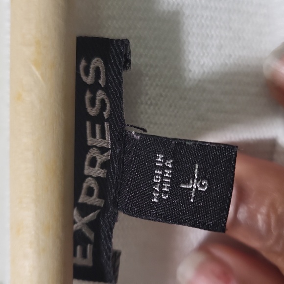 EXPRESS Long-sleeved SWEATER TOP - Picture 2 of 4